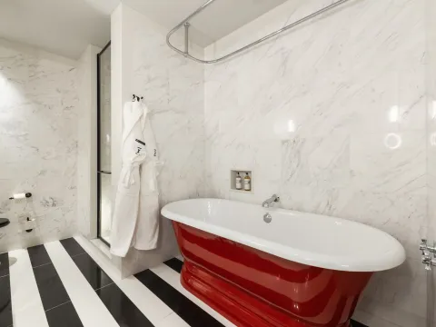 The Editory Boulevard Aliados Hotel
