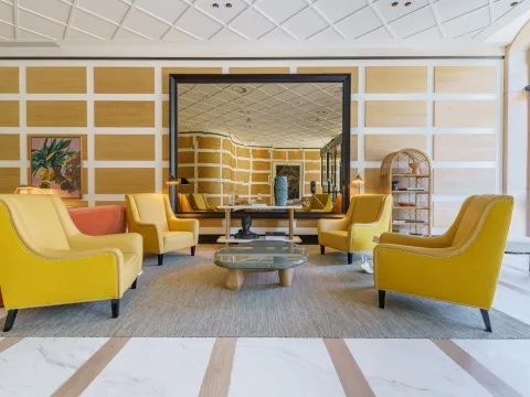 The Editory Boulevard Aliados Hotel
