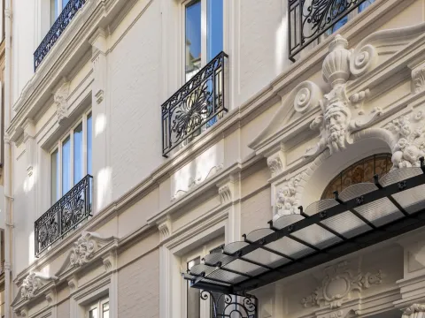 Paris j'Adore Hotel & Spa