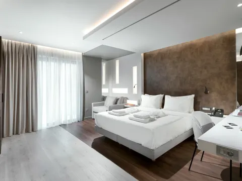 Ivis 4 Boutique Hotel